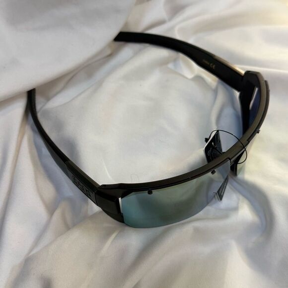 LOCS Oversized Shield Sunglasses – Matte Black Amber Reflective Lens, Streetwear - Picture 5 of 6